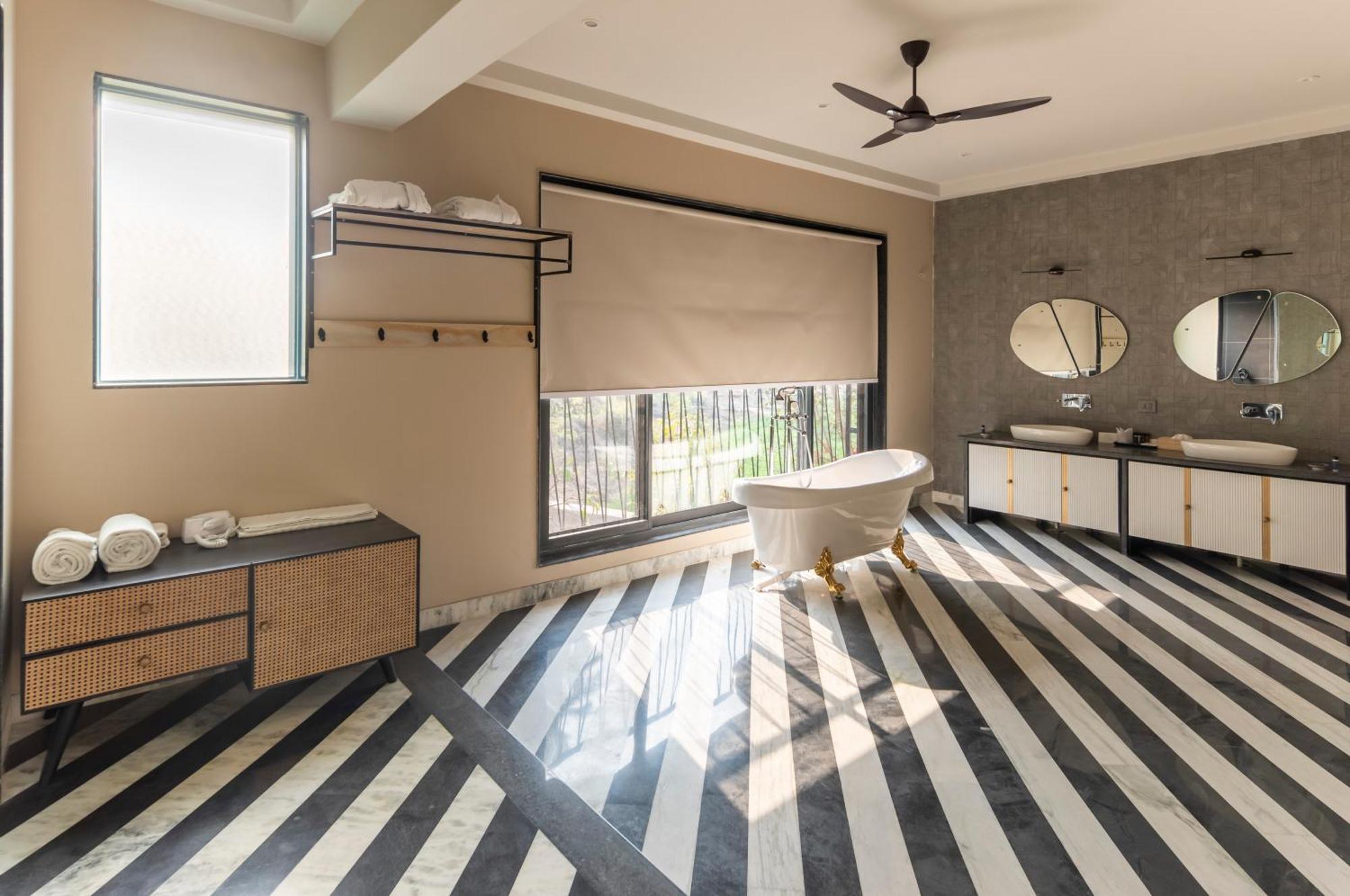 Tehla Vanaashrya Resort And Spa Sariska מראה חיצוני תמונה